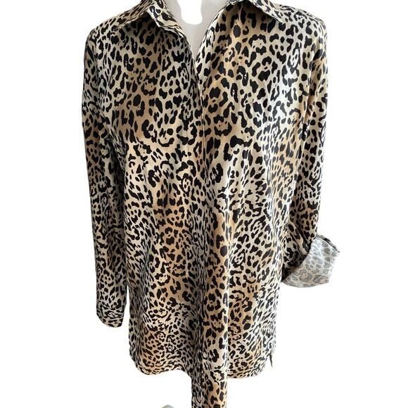 Chico's Women's Button Down Tunic Animal Print Tabbed Roll Up Sleeve Sz Sm - Picture 1 of 8